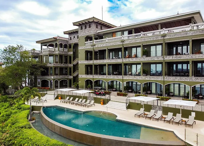 360 Splendor 101a-ocean View Condo, Breakfast Included! Playa Flamingo